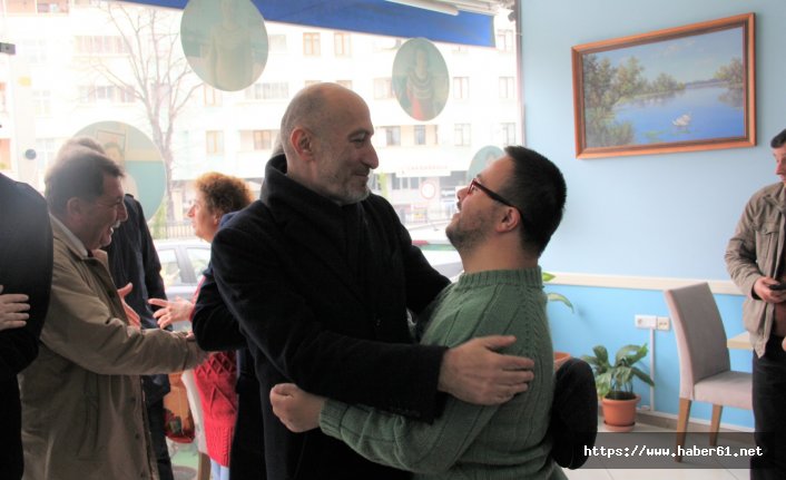 Mehmet Salih Akyüz Ballim Cafe'de