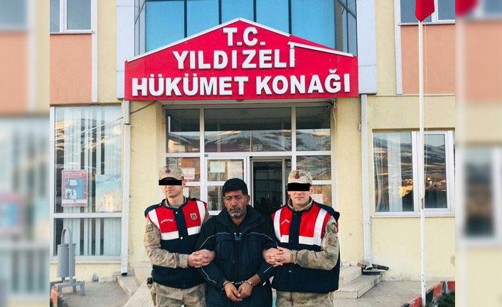 82 yıl hapis cezası bulunan şahıs babasının evinde yakalandı