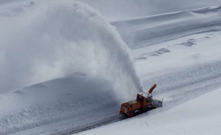 Doğu illeri için buzlanma ve çığ uyarısı
