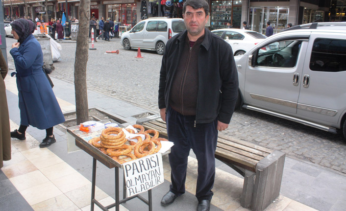 İhtiyaç sahiplerine ücretsiz simit