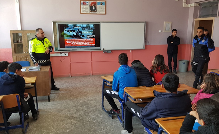 Iğdır'da öğrencilere trafik eğitimi verildi