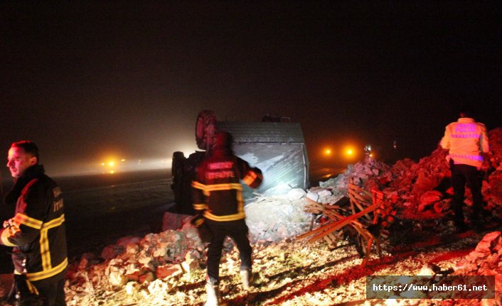 Askeri araç devrildi! Yaralılar var! - 29 Mart 2019