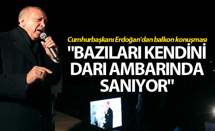 Cumhurbaşkanı Erdoğan balkon konuşması yaptı