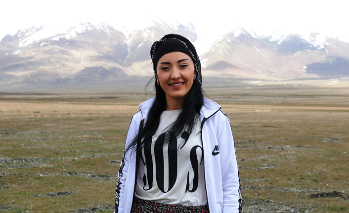 Meryem öğretmen köyüne muhtar oldu