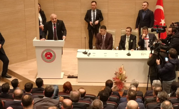 Murat Zorluoğlu mazbatasını aldı