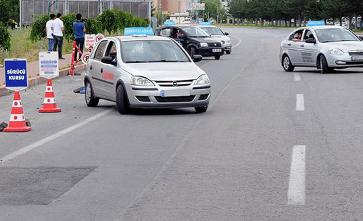 Sürücü kurslarında yeni dönem!