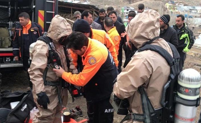 Anne, baba ve 6 çocuk cıvadan zehirlendi!