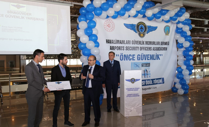 Sağlık: "Havalimanlarında 1 milyar liranın üzerinde güvenlik yatırımı yaptık"