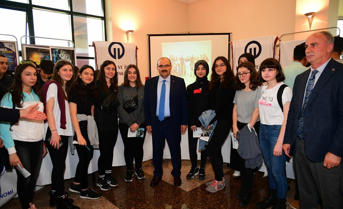 "6. KTÜ ve Meslek Tanıtım Fuarı" yapıldı