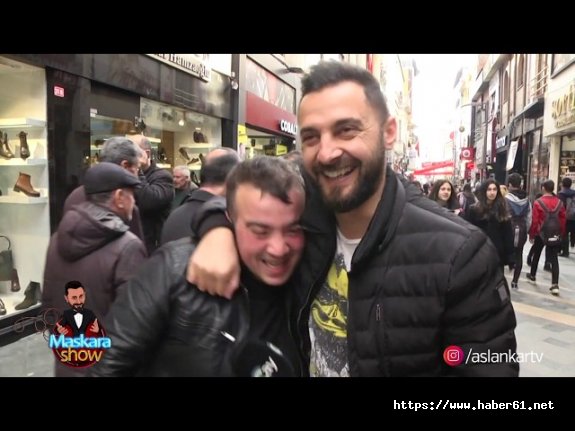 Aslan Kar bu defa "Trabzon'a gelmek için 3 neden söyleyin" sorusunu sordu