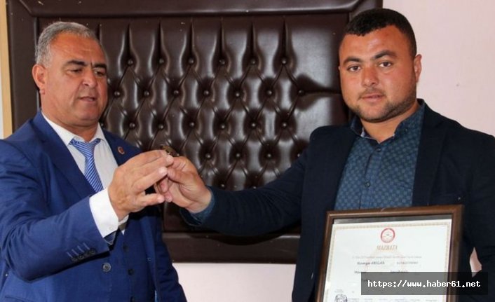 Ölmeyi yasaklayan muhtardan haber var