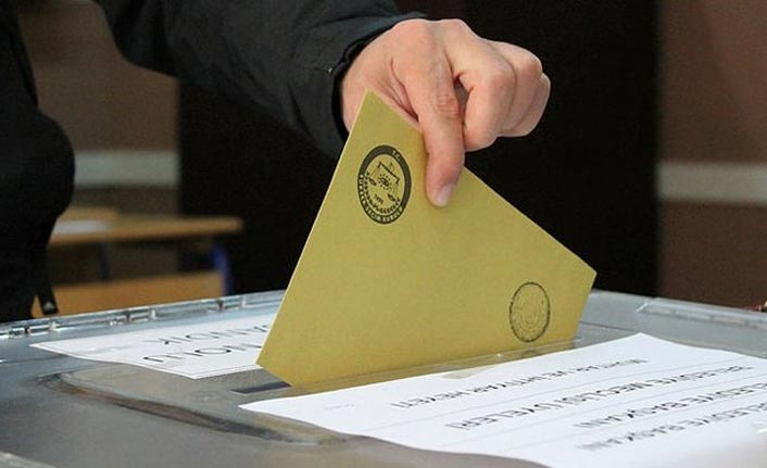 Maltepe'de oy sayım işlemi devam ediyor