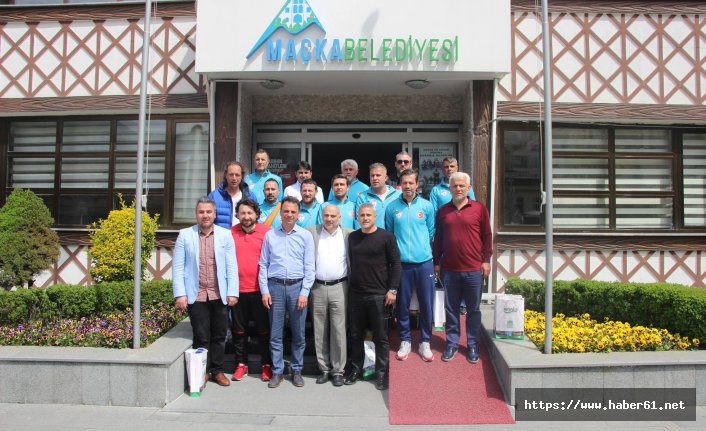 Koray Koçhan kötü haber böyle verdi: Futbolcu arkadaşlarım maalesef yaşamını yitirdi.