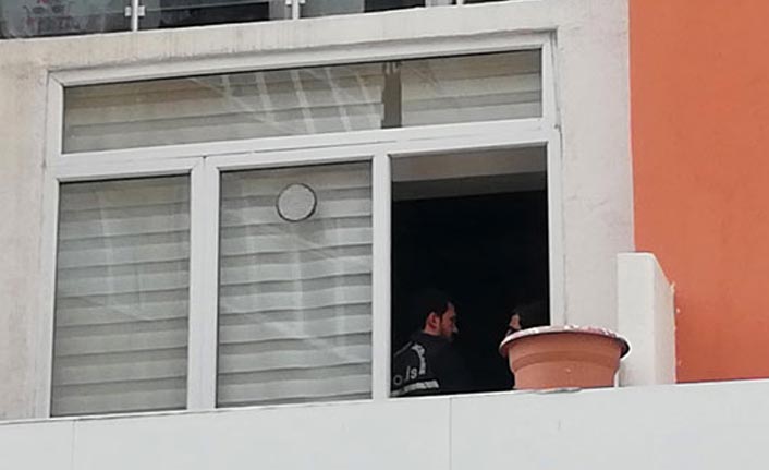 10'uncu kattan düşen kadın hayatını kaybetti