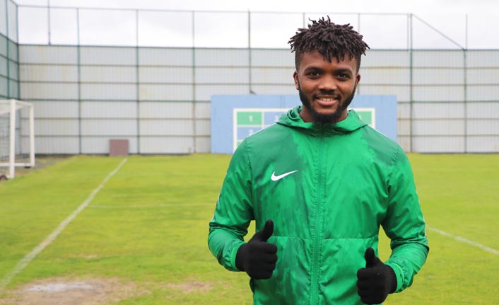 Chidozie Awaziem Başakşehir açıklaması