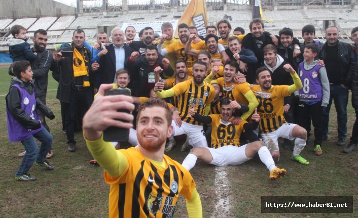 Şampiyon Bayburtspor