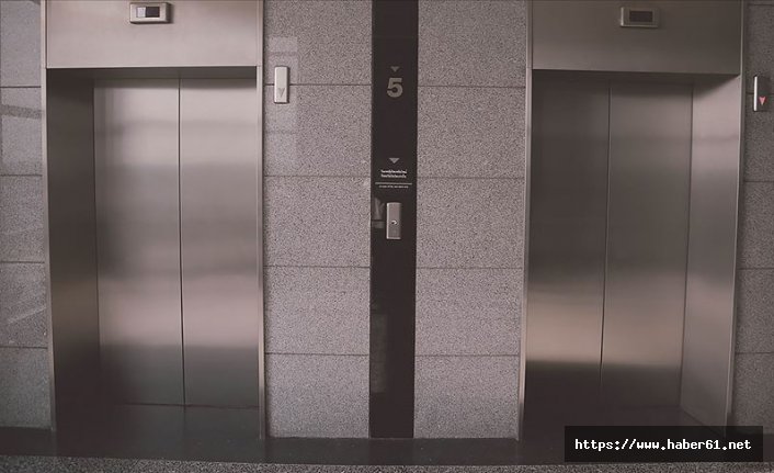 Asansör boşluğuna düşen polis memuru hayatını kaybetti