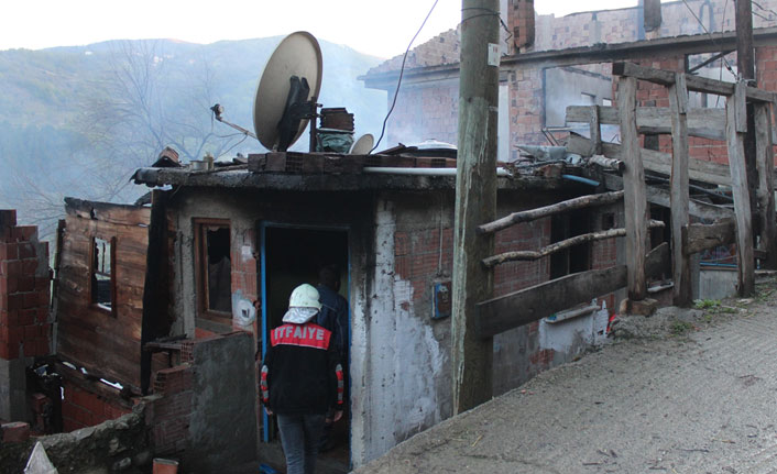 Feci olay! Yangında 3 kişi hayatını kaybetti