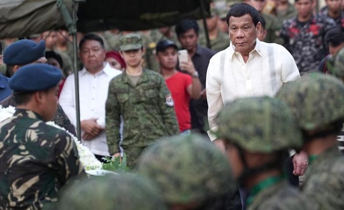 Filipinler'den Kanada'ya savaş tehdidi