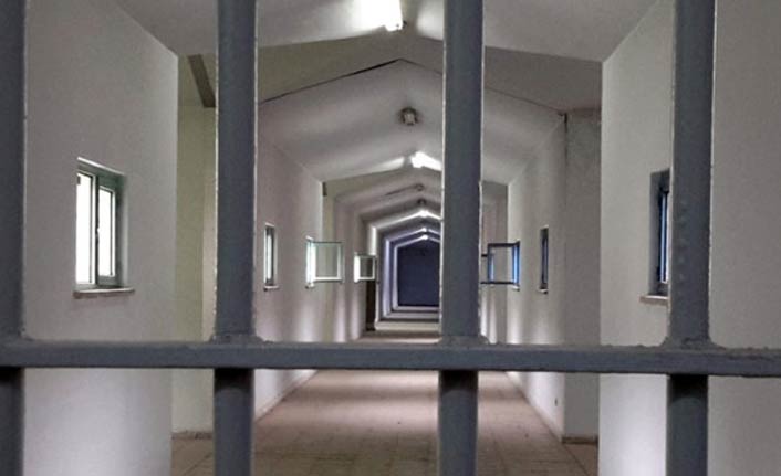 Cezaevinde arbede - 2 Yaralı