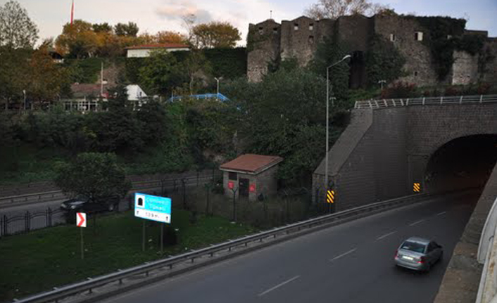 Trabzon Tüneli'nde çalışma : Karayollarında Çalışmalar Sürüyor: Bazı Güzergâhlarda Trafik Kontrollü