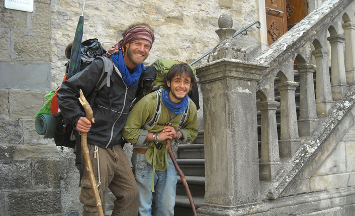 İtalya'dan yürüyerek Çin'e gidiyor