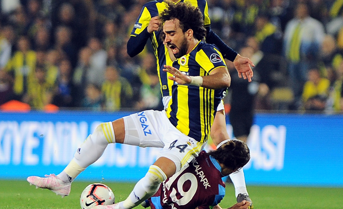 Sadık kendini yaktı!