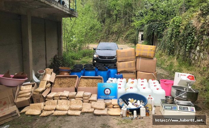 Trabzon'da yapılan kaçakçılık operasyonunda 2 kişi gözaltına alındı. 30 Nisan 2019