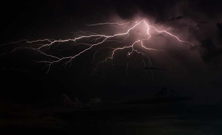 Doğu Anadolu'da 6 ilde gök gürültülü sağanak etkili olacak