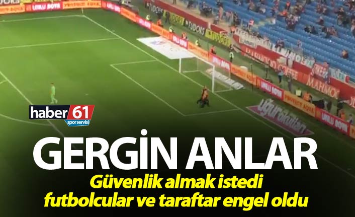 Gergin Anlar - Güvenlik almak istedi taraftar ve futbolcular engel oldu