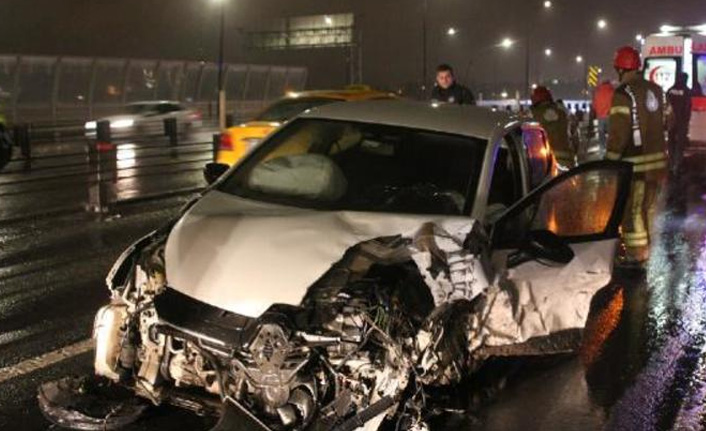 Haliç Köprüsü'nde kaza: 1 yaralı