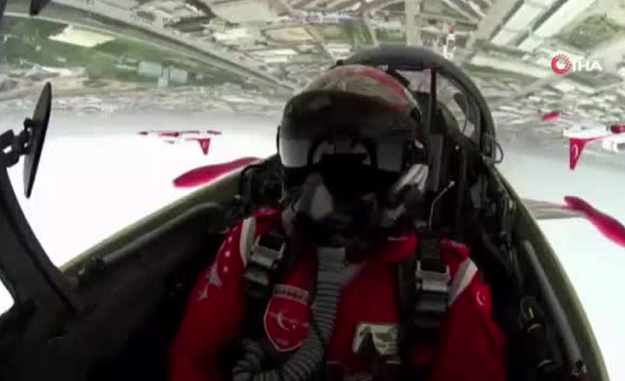 Türk Yıldızları nefes kesti! İşte o anlar