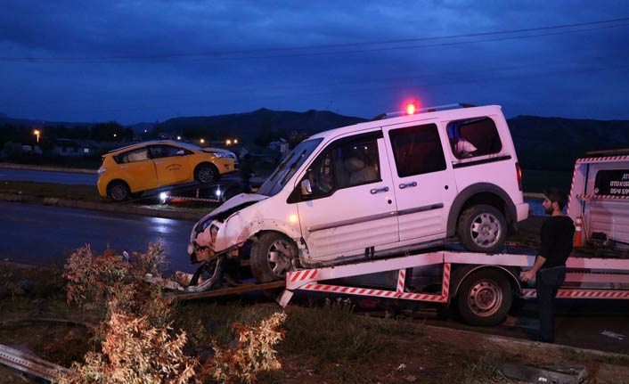 Sivas'da Trafik kazası: 8 yaralı