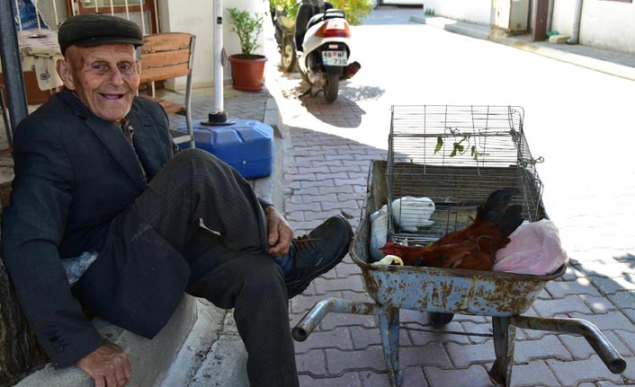 Evlenmek isteyen 90'lık Necati dede güldürdü