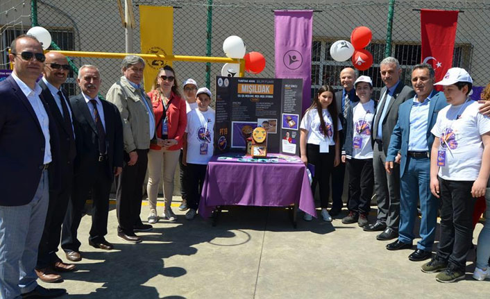 24 Şubat Ortaokulunda TUBİTAK bilim fuarı açılışı