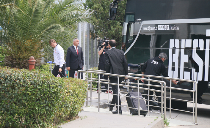 Beşiktaş, Trabzon için yola çıktı