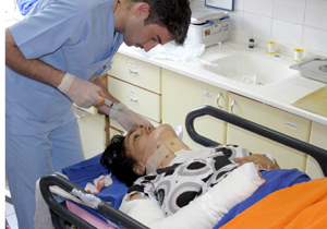 Samsun'un Kavak ilçesinde otomobil takla attı, 5 yaralı. 5 Temmuz 2009