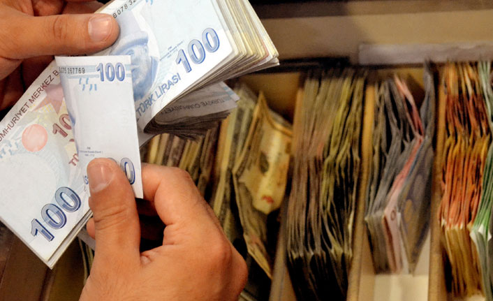 Dolar 6,06 TL’den, Euro 6,77 TL’den İşlem Görüyor