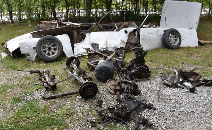 Aracını bu halde görünce şok yaşadı!