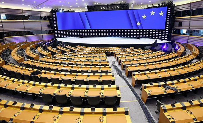 'Avrupa Parlamentosu'na 3 Türk vekil göndereceğiz'