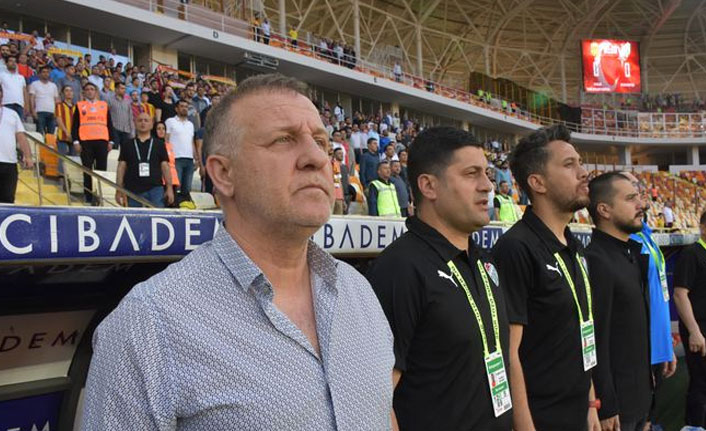 Bursa düştü, Mesut Bakkal istifa etti