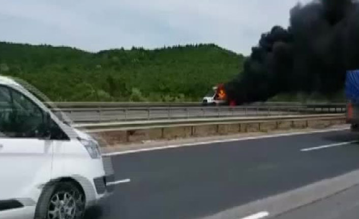 3 aylık bebek ambulansta yandı!