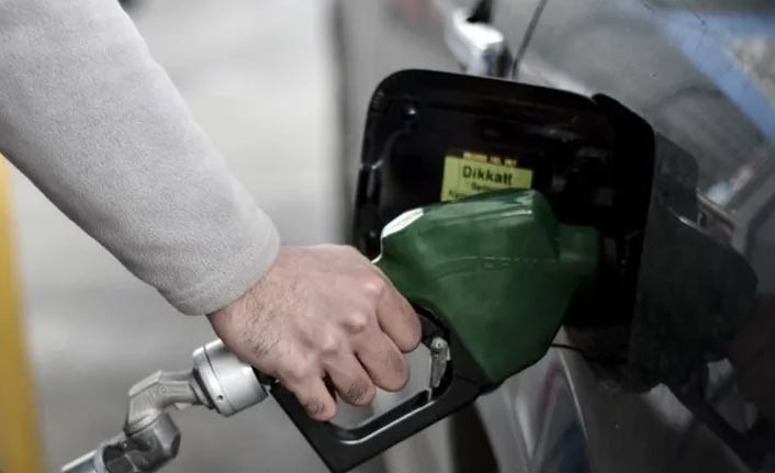 Bayramın ilk günü Akaryakıta indirim