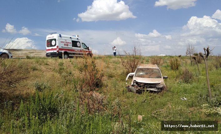 Trabzon yolunda şarampole yuvarlandı