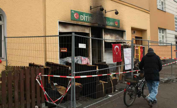 Almanya'da Müslümanlara yönelik 132 suç işlendi