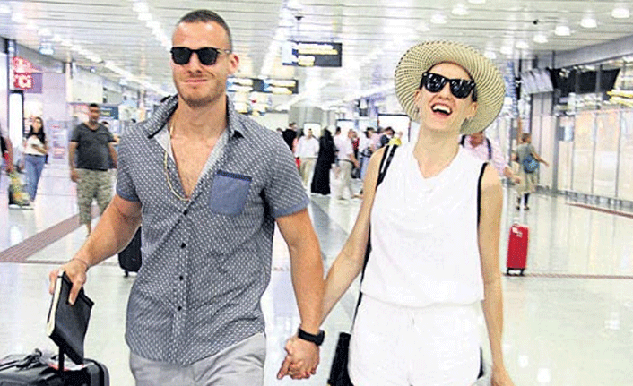 Serenay Sarıkaya'nın neden Amerika'ya gittiği ortaya çıktı!