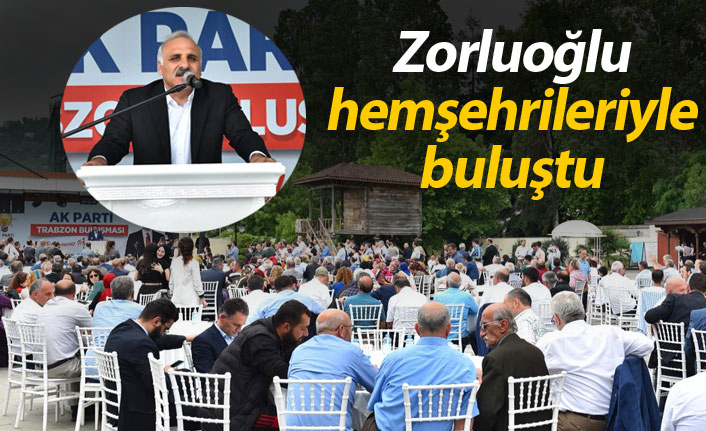 Başkan Zorluoğlu hemşehrileriyle bayramlaştı