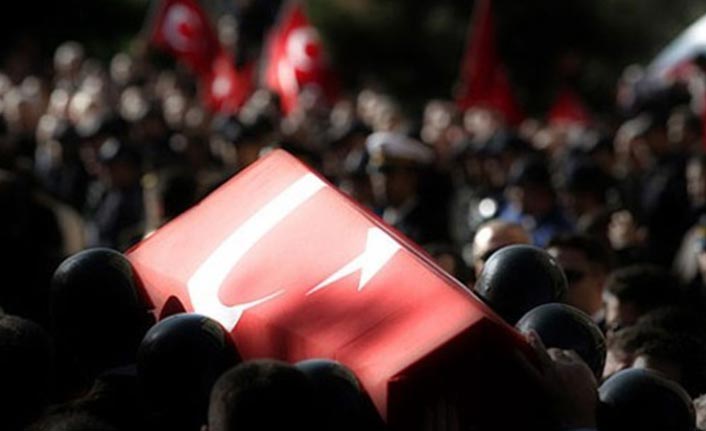 Helikopterden düşen asker şehit oldu