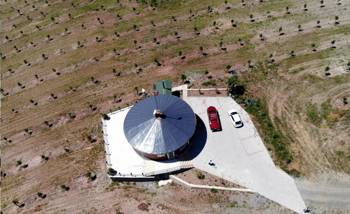 Bu ev 360 derece dönüyor