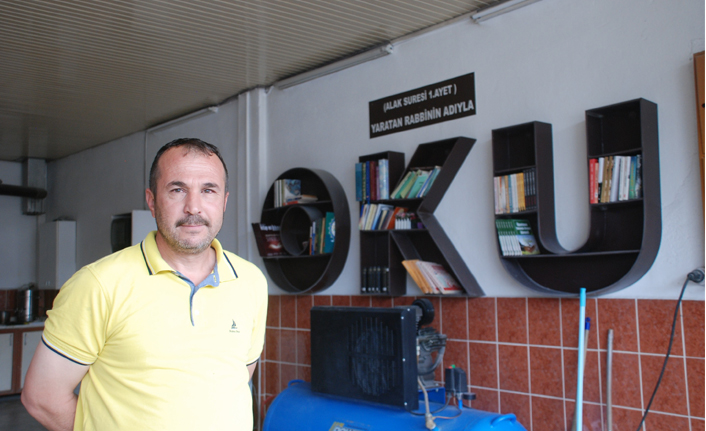 Okulu bıraktı ama okumayı bırakmadı